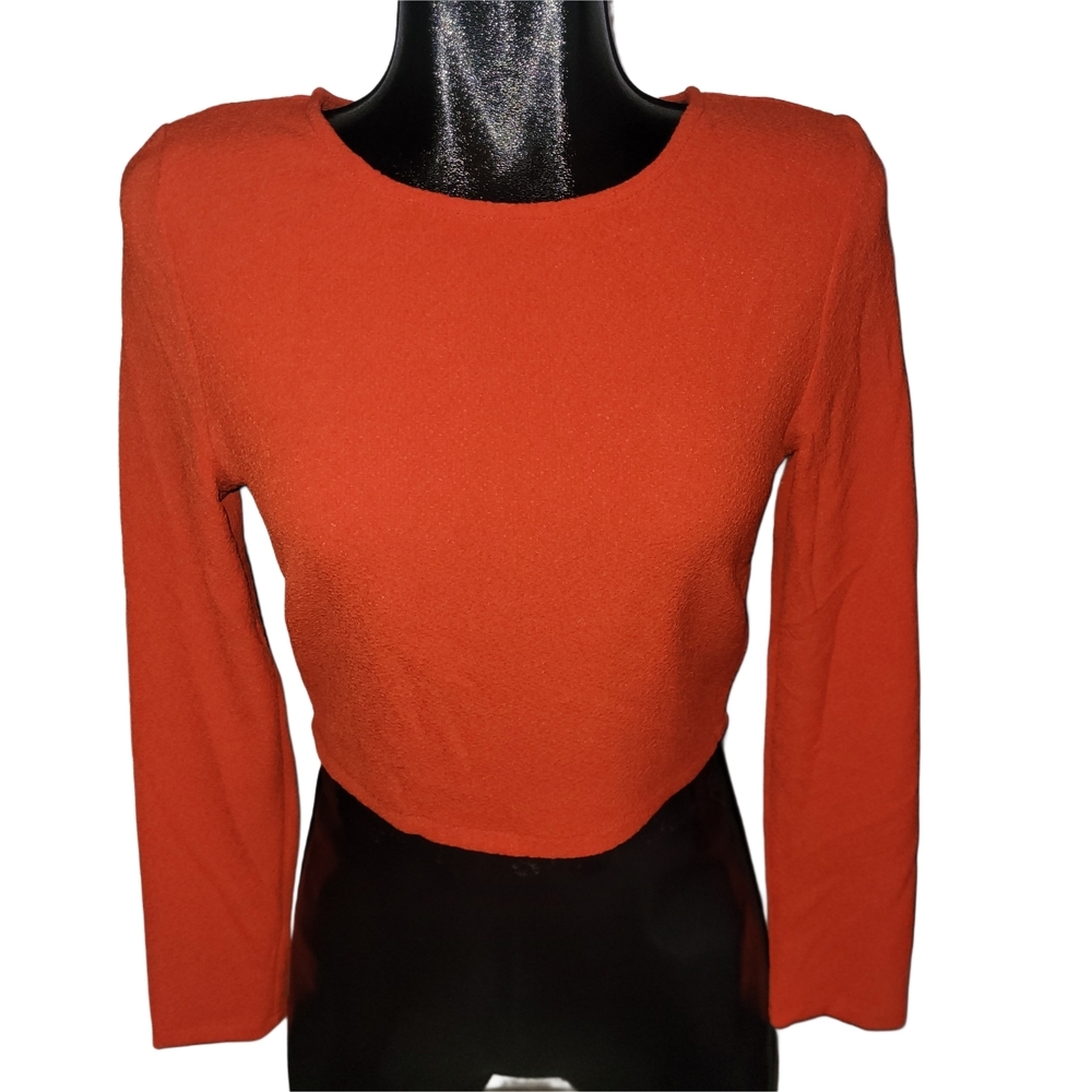 Kardashian Kollection Orange Long Sleeve Cropped Top With Zip-Up Back Size M